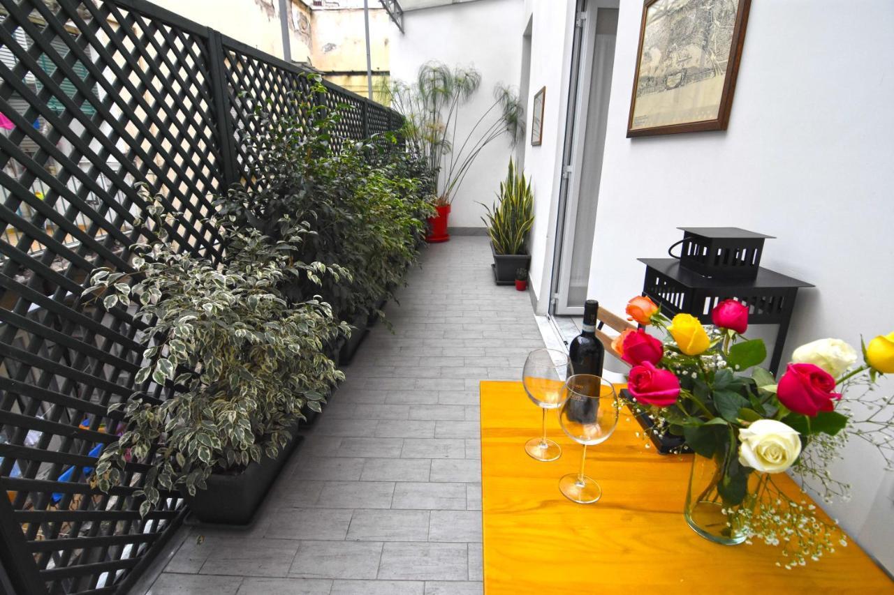 Bed&Breakfast Ninarella Napoli Esterno foto