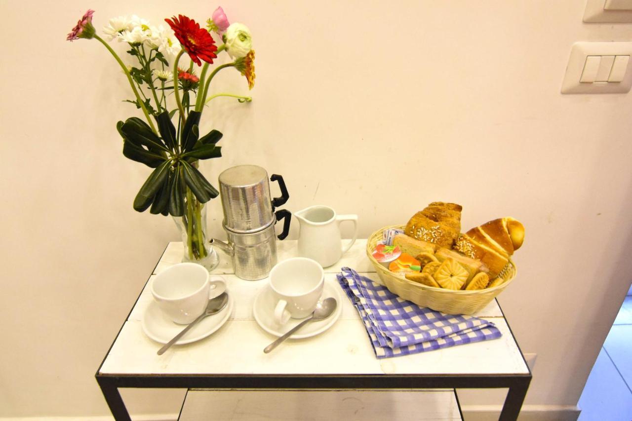 Bed&Breakfast Ninarella Napoli Esterno foto