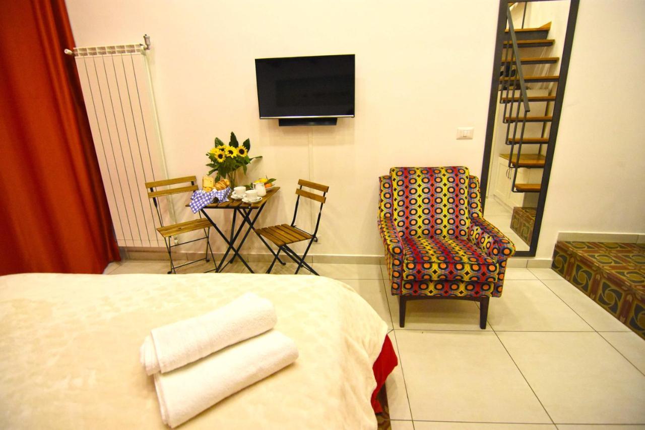 Bed&Breakfast Ninarella Napoli Esterno foto
