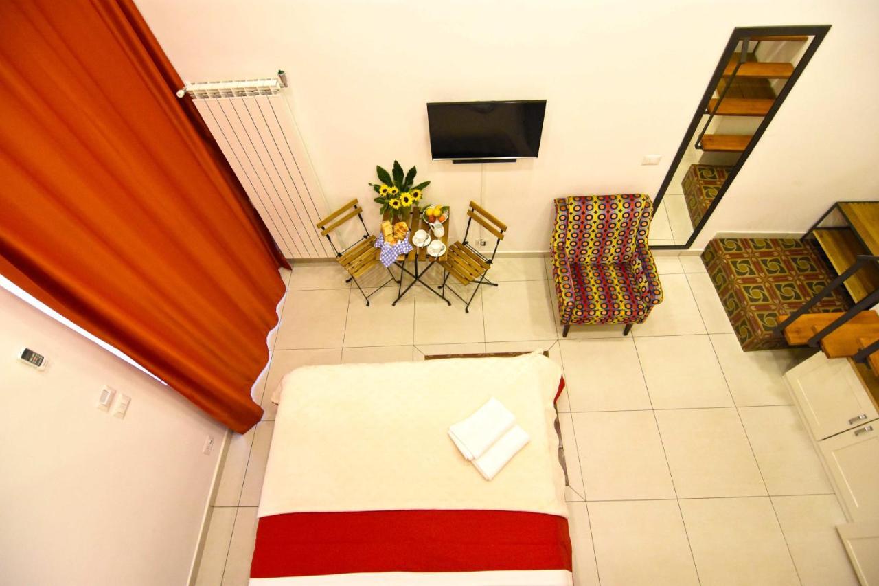 Bed&Breakfast Ninarella Napoli Esterno foto