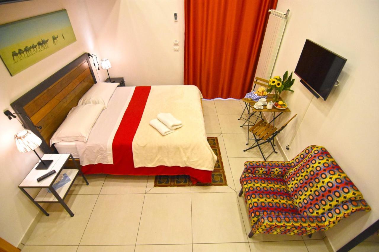 Bed&Breakfast Ninarella Napoli Esterno foto
