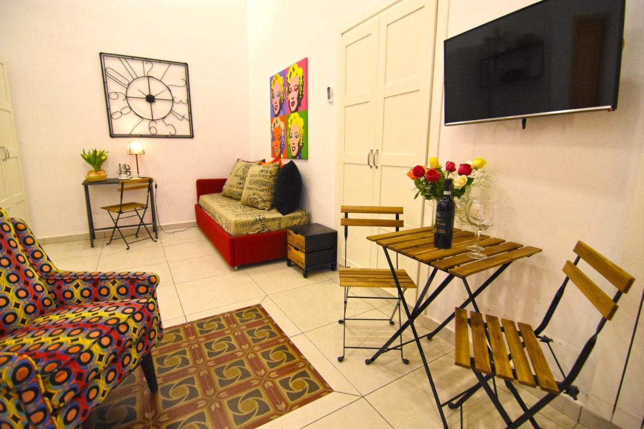 Bed&Breakfast Ninarella Napoli Esterno foto
