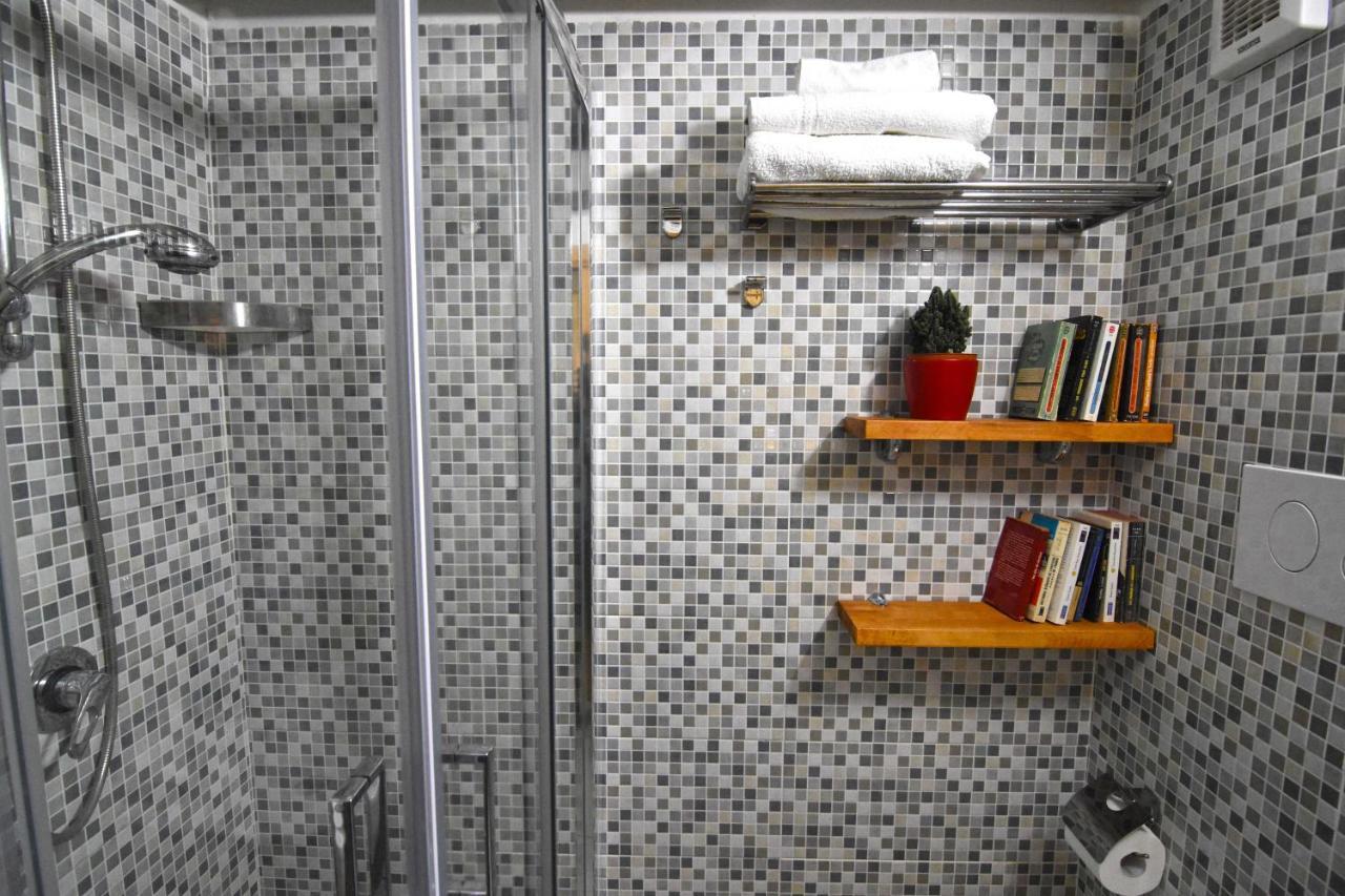 Bed&Breakfast Ninarella Napoli Esterno foto